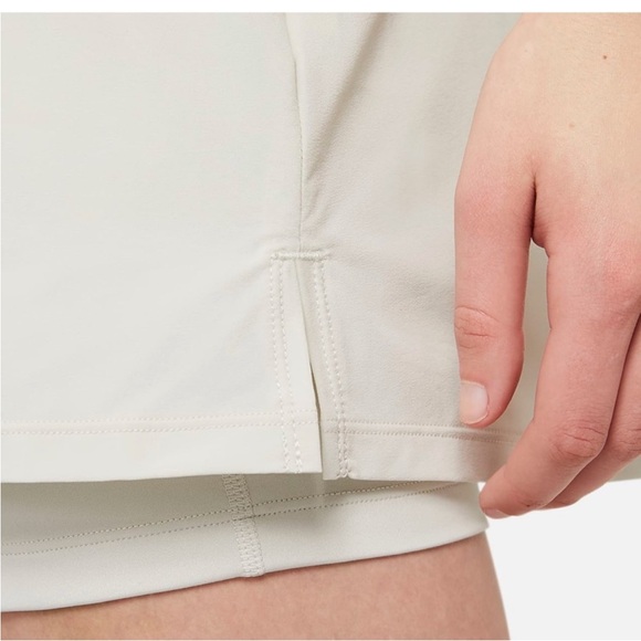 Nike Bliss Luxe Training Dress - Small - Picture 4 of 8